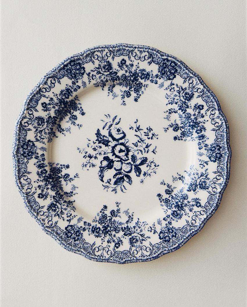FLORAL EARTHENWARE DINNER PLATE