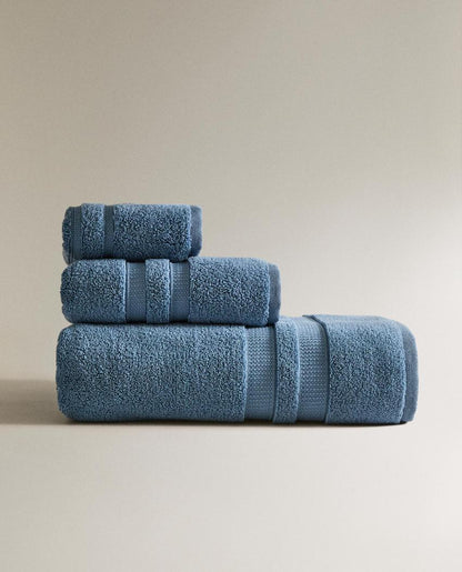 EXTRA SOFT DOUBLE BORDER BATH TOWEL