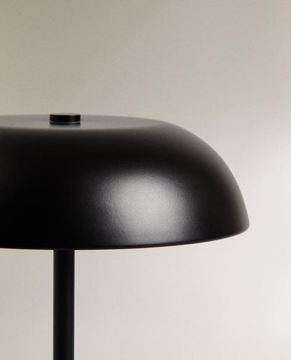 MONOCHROME CORDLESS TABLE LAMP