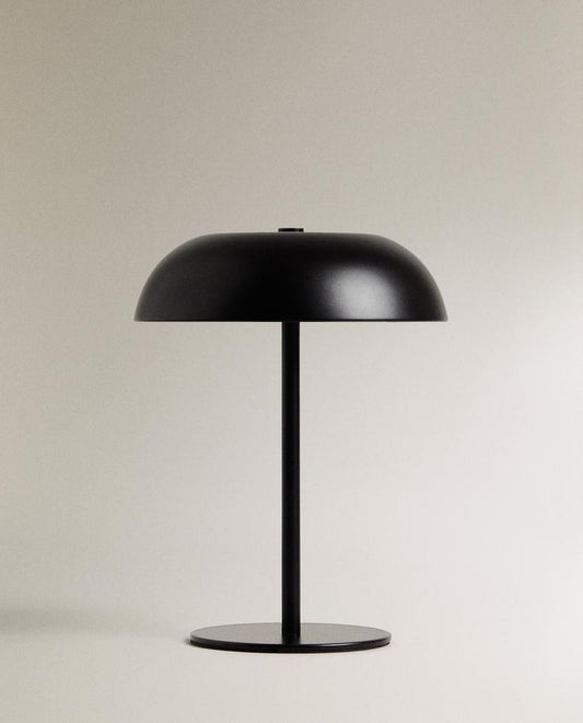 MONOCHROME CORDLESS TABLE LAMP