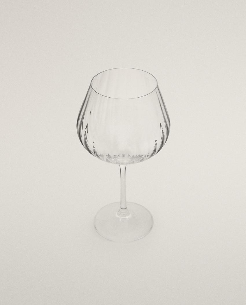 WAVY-EFFECT BOHEMIA CRYSTAL GLASS