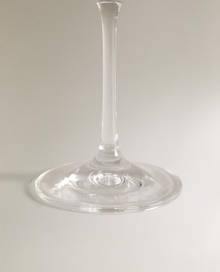 WAVY-EFFECT BOHEMIA CRYSTAL GLASS